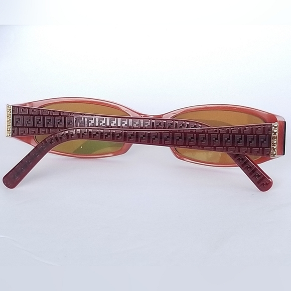 Fendi eyeglasses frames - Picture 5 of 16